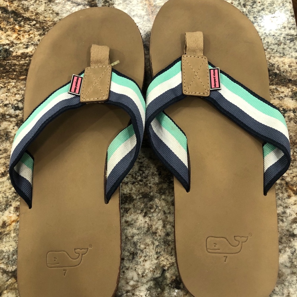 Vineyard Vines Classic flip flops